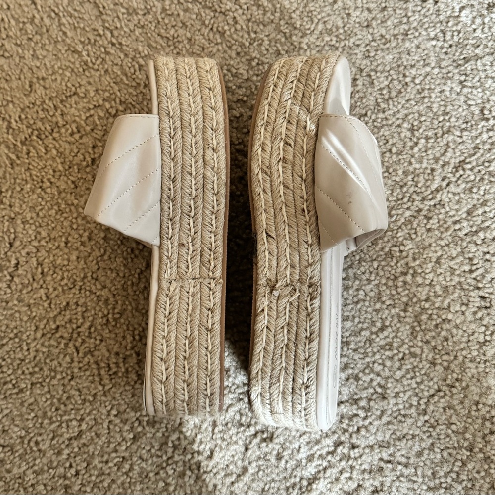 Platform sandals